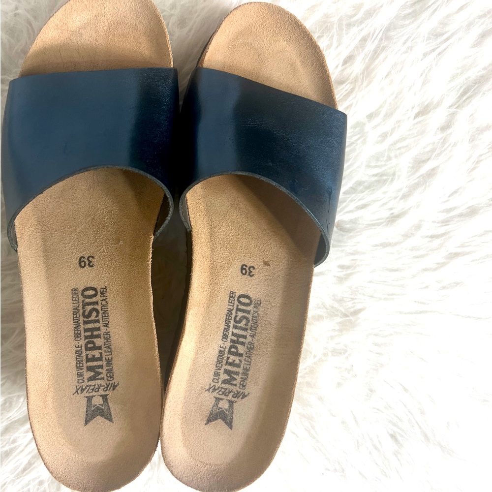Navy blue leather Mephiso Lise sandals.